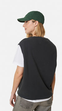 ANTHRACITE BANANA VEST