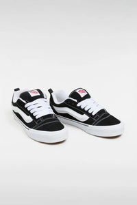 Knu Skool Black/True Whit