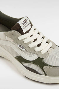 TÊNIS VANS MTE ULTRARANGE NEO VR3 MARROM CLARO
