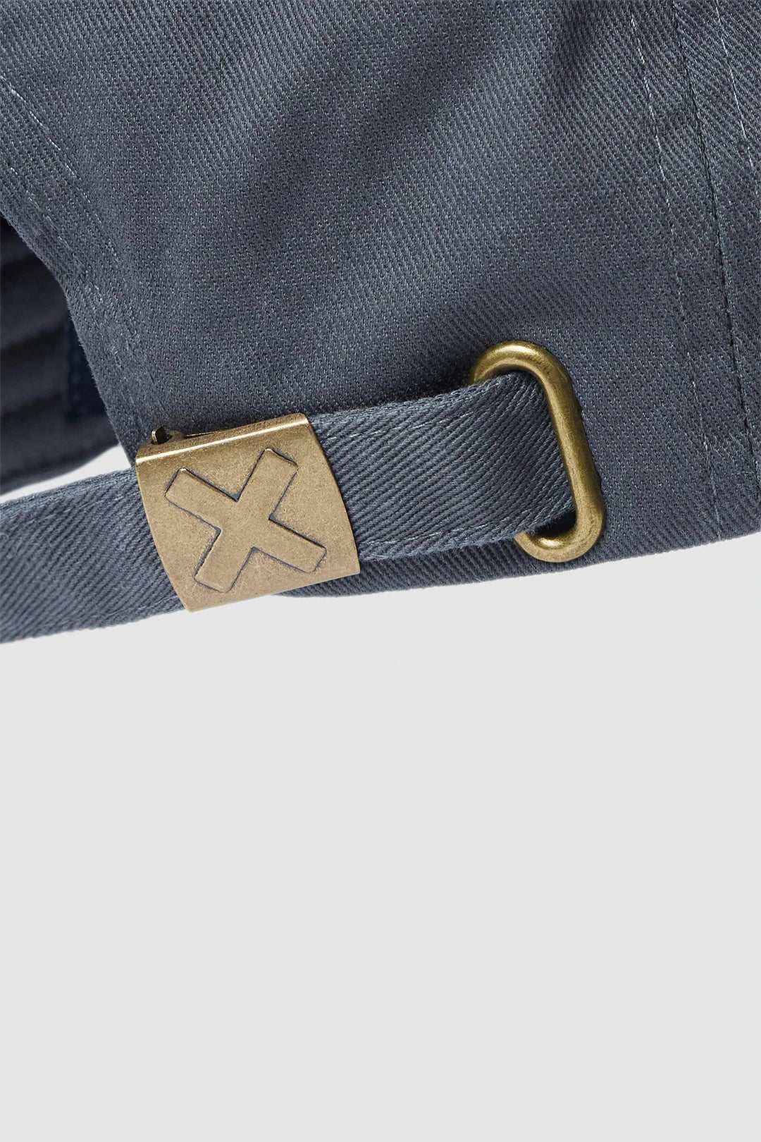 ANTHRACITE CLASSIC CAP