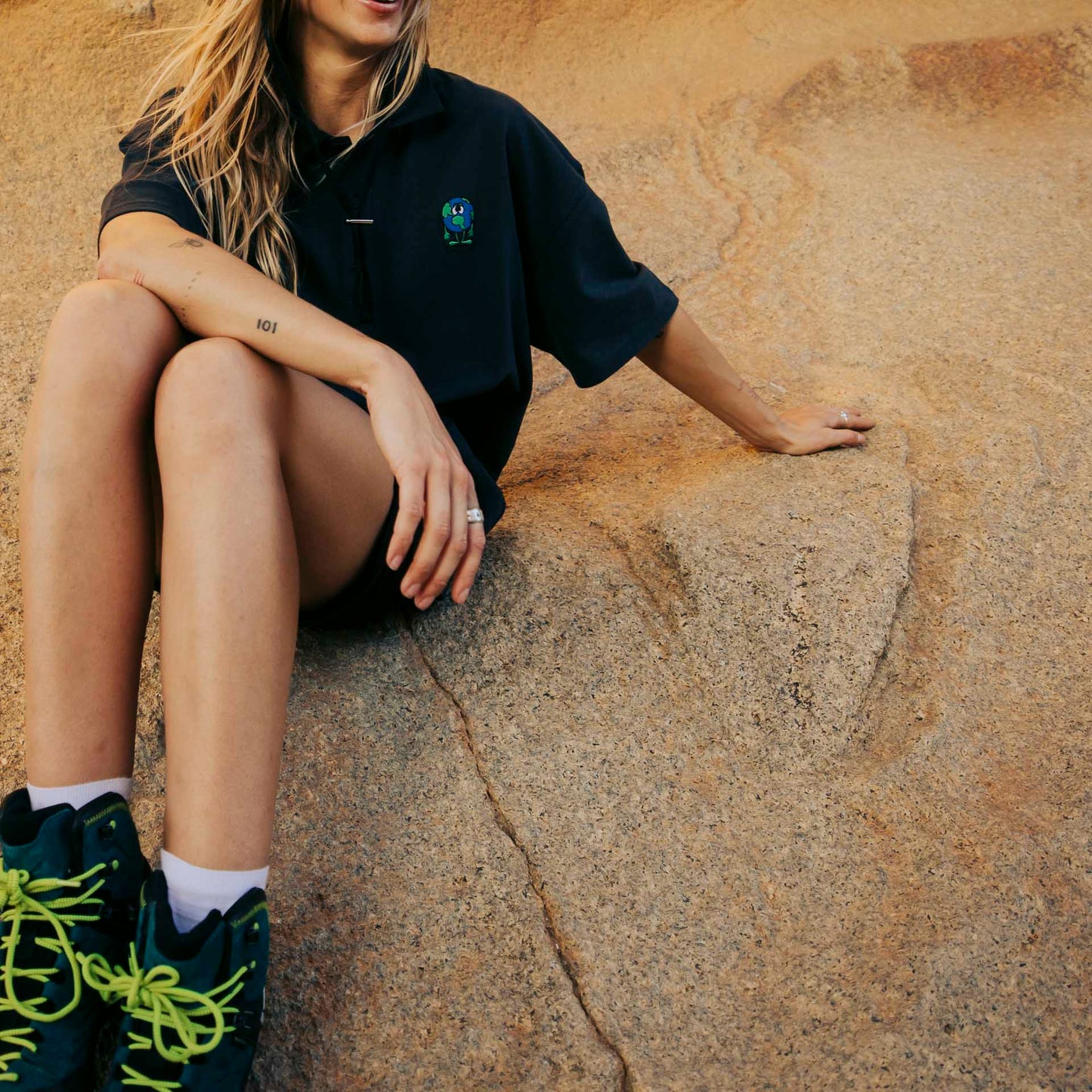 ANTHRACITE OVERSIZE POLO