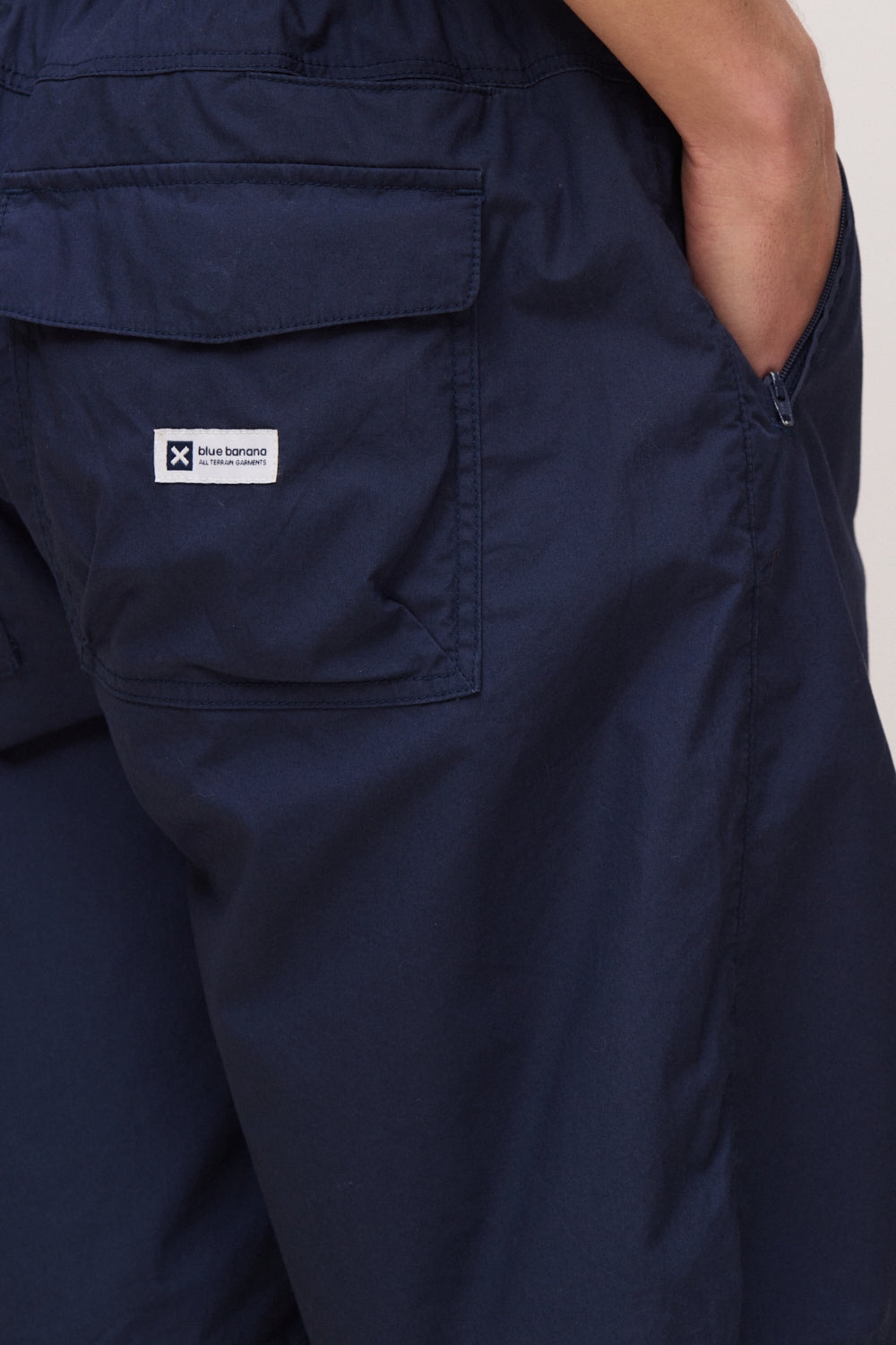 NAVY TIDE SHORTS
