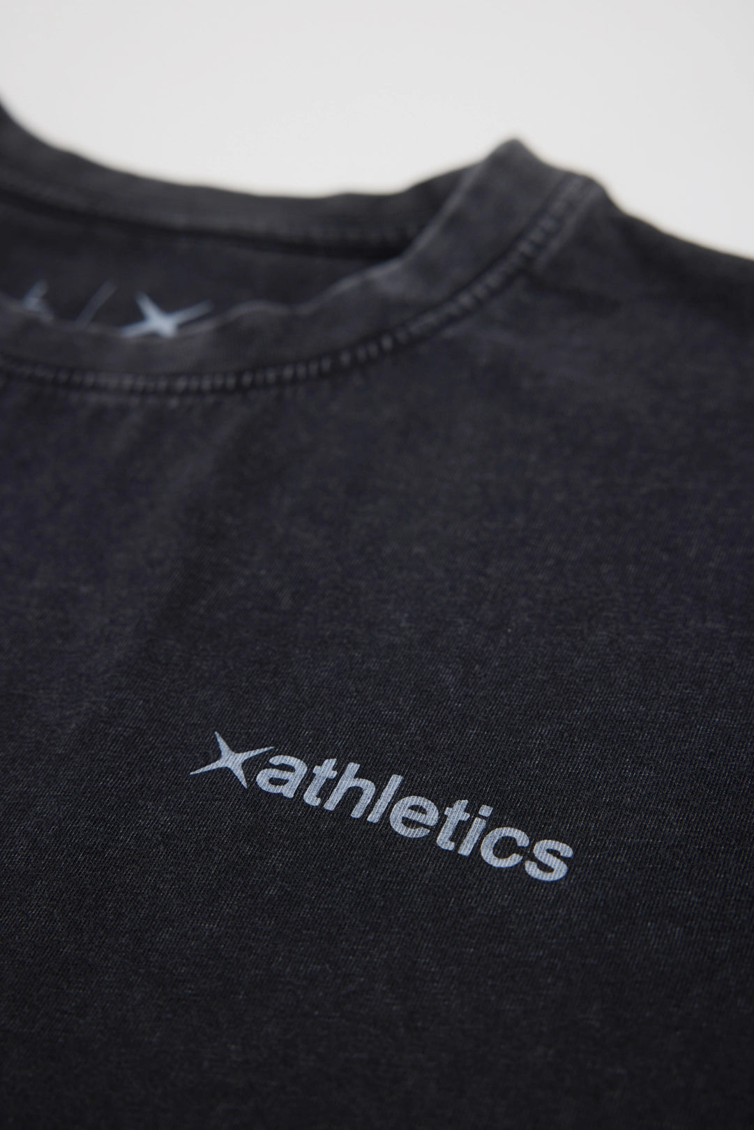 BLACK CIRCLE WASH TEE