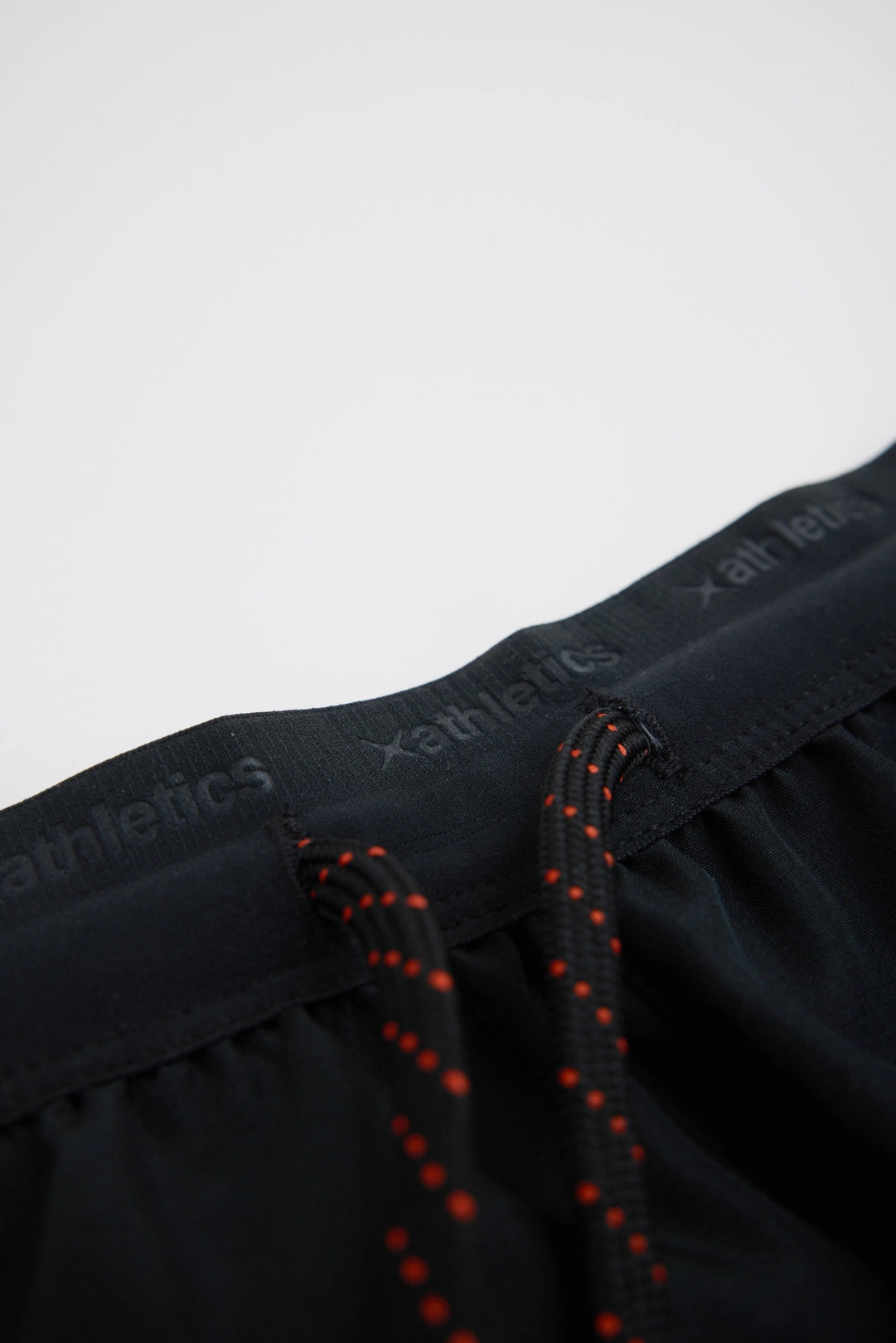 BLACK TRAIN SHORTS