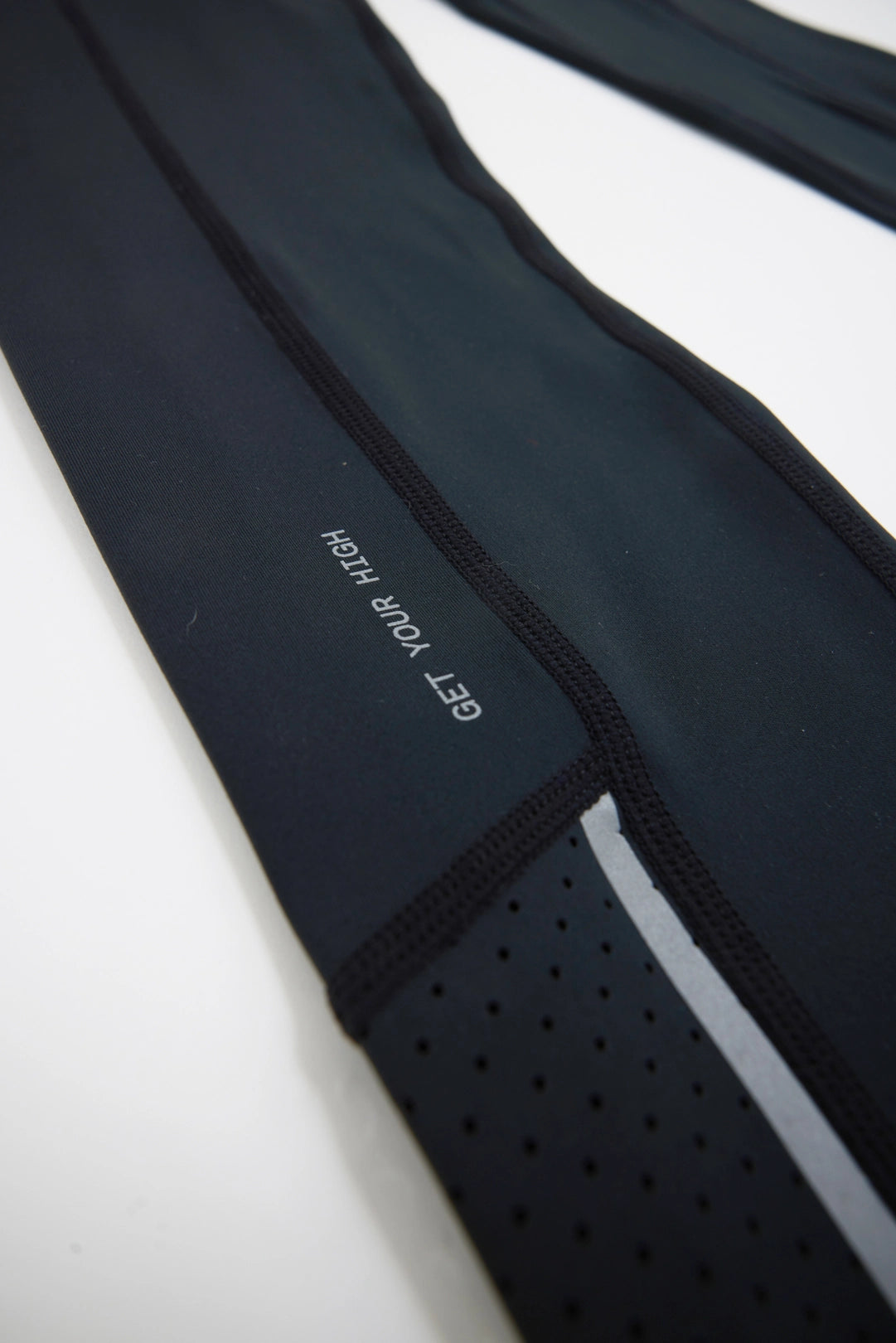 BLACK TRAIN WOMAN LEGGINS