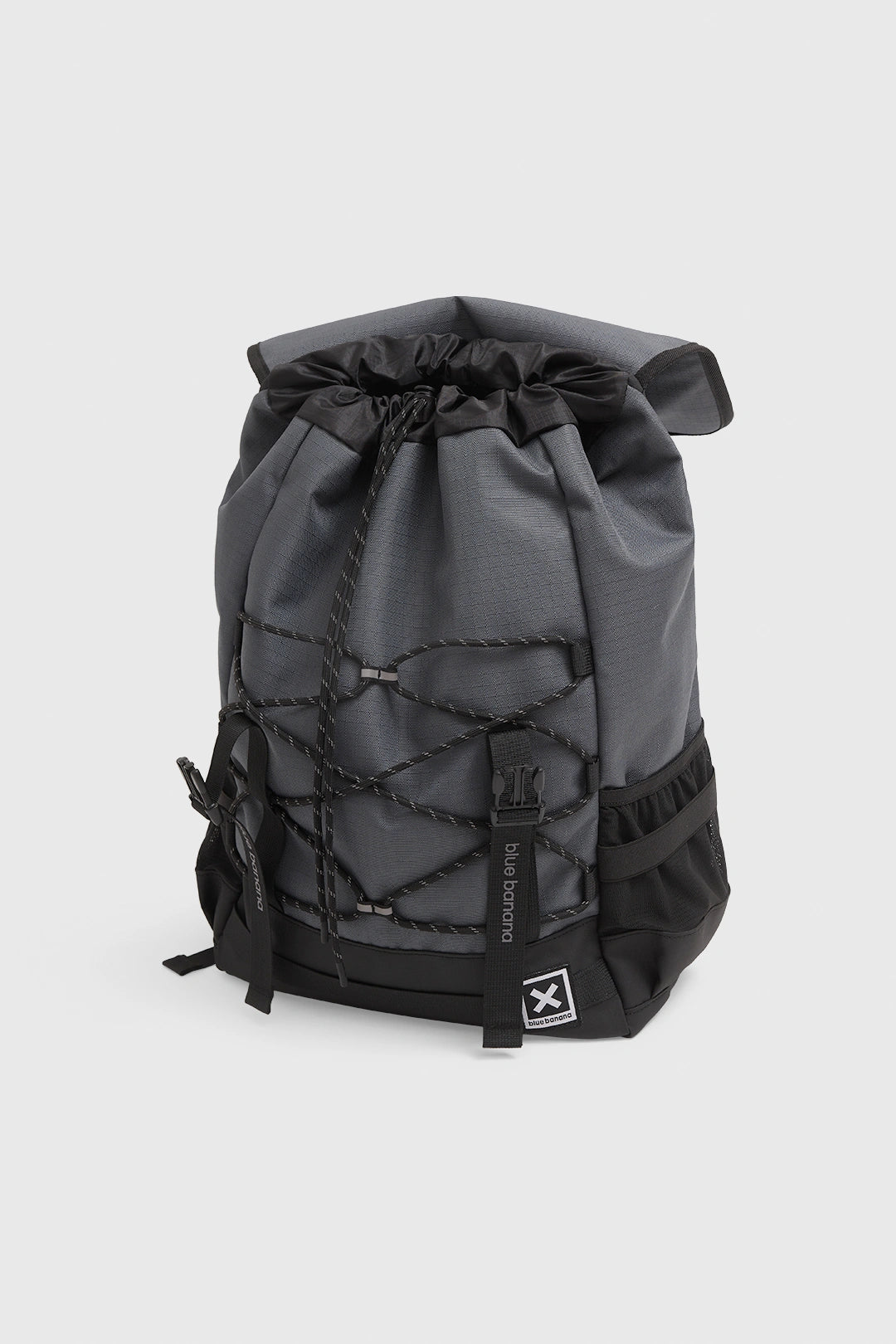 BLACK ADVENTURE BAG