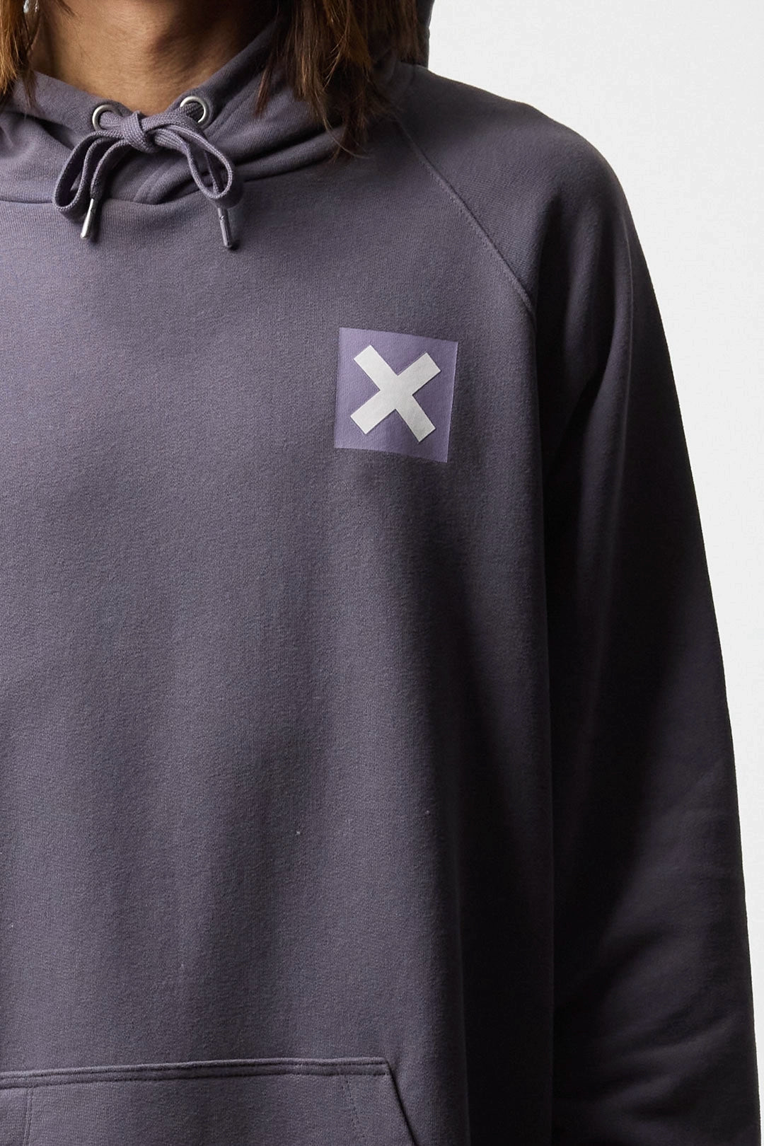 SUDADERA CON CAPUCHA NATURE CHALKBOARD GREY