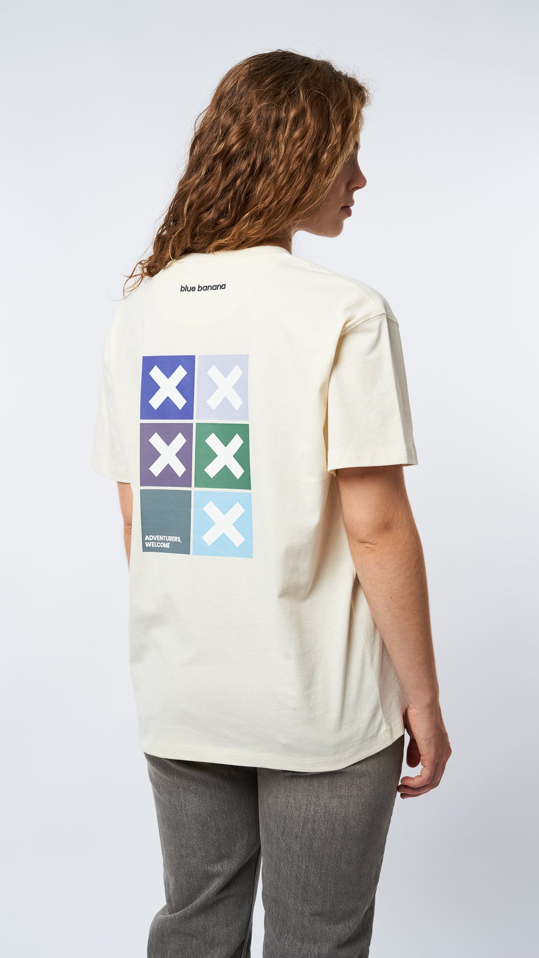 CREAM SQUARE TEE