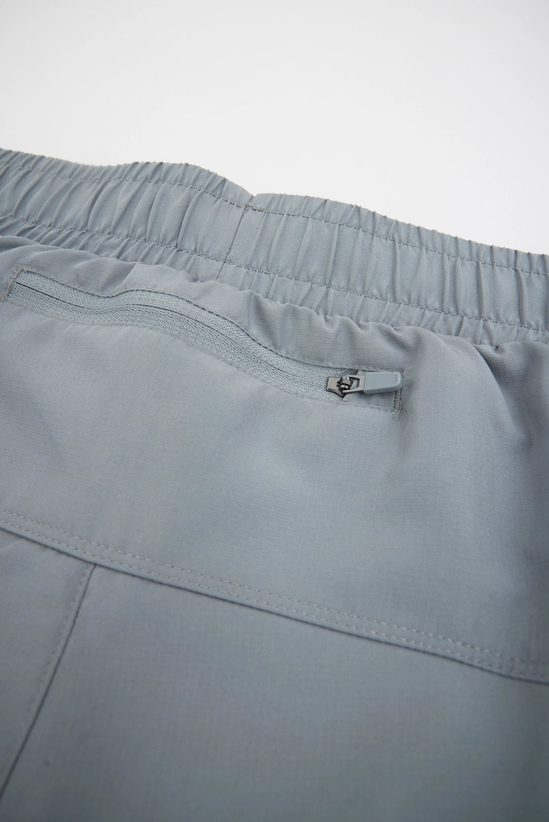 DARK GREY DUST SHORTS