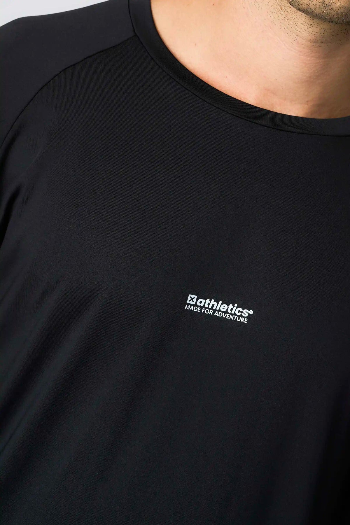DEEP BLACK TRAIN LS TEE
