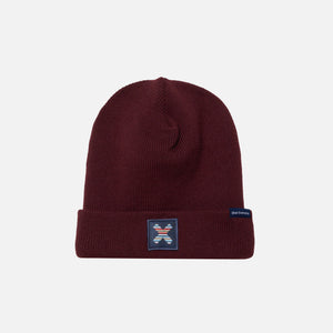 BURGUNDY CLASSIC BEANIE