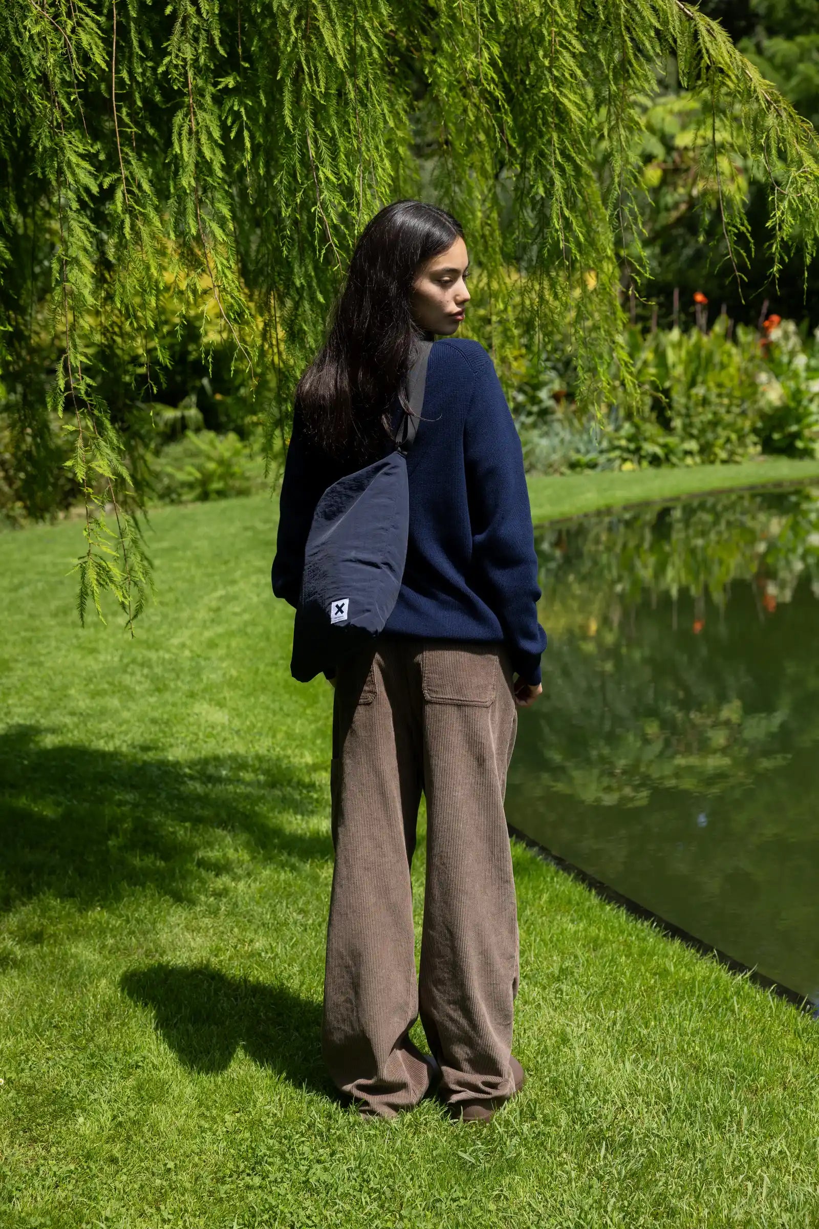 NAVY RAIL KNITTED SWEATER