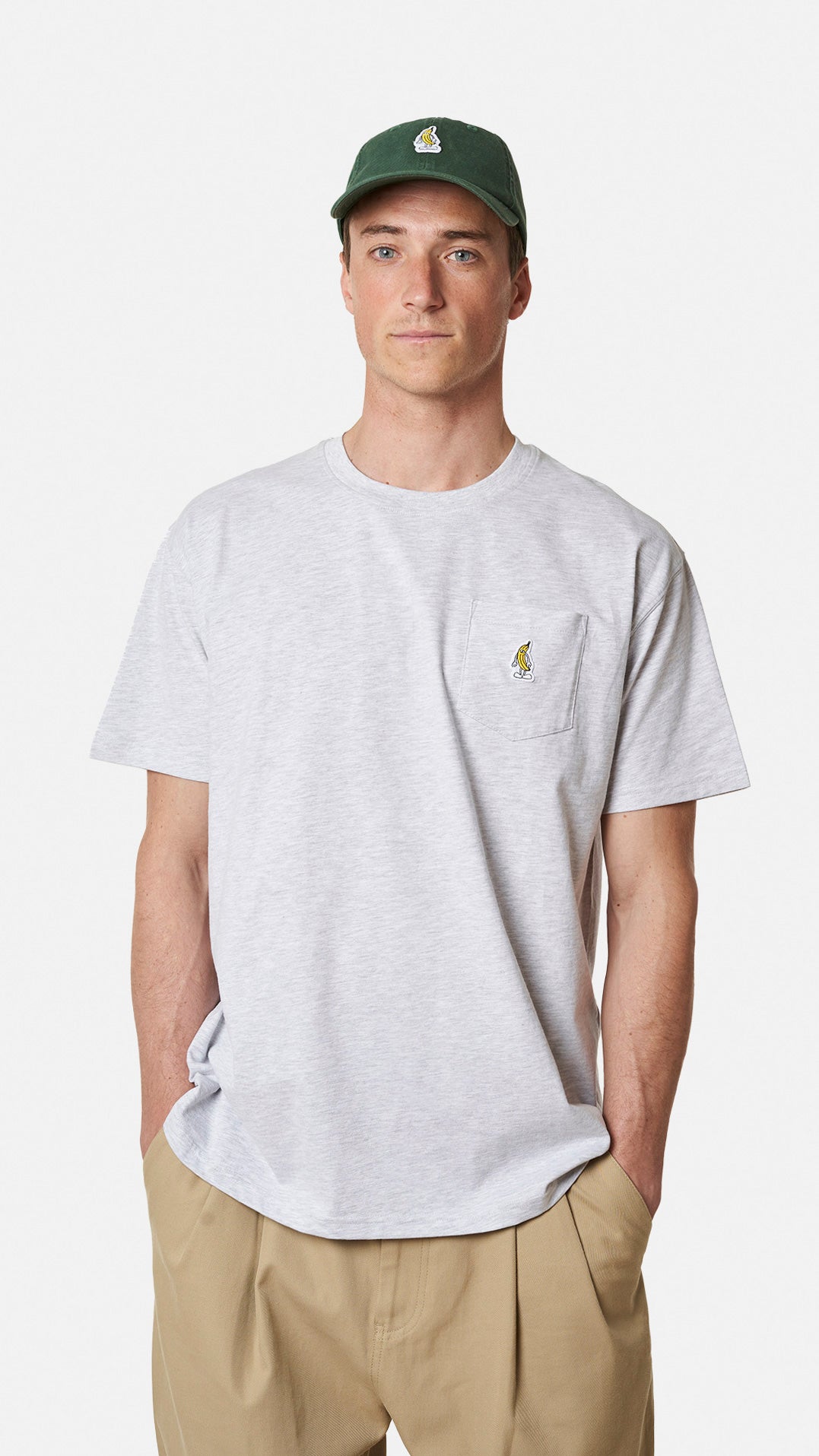 LIGHT GREY MELANGE BANANA POCKET TEE