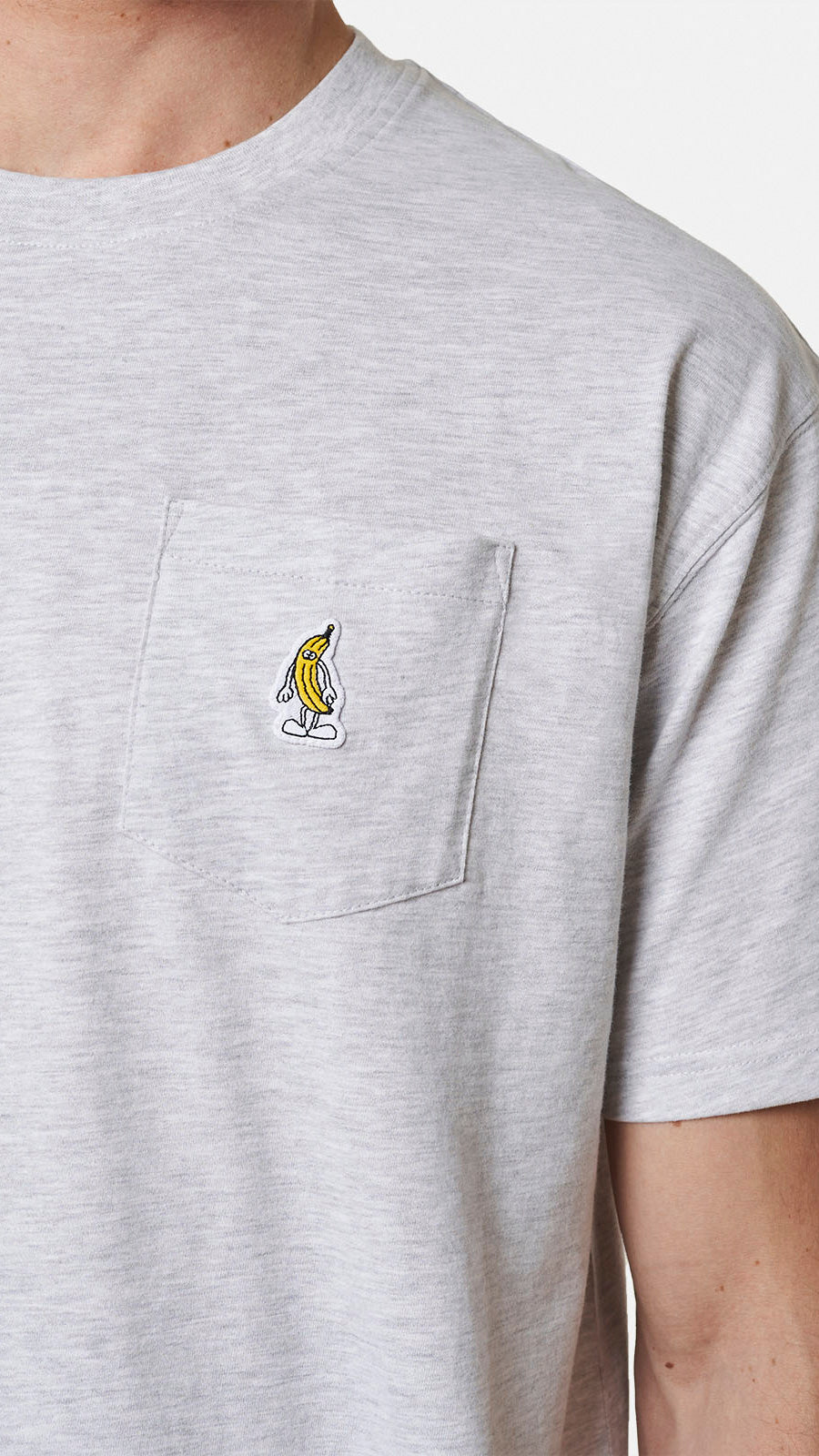 LIGHT GREY MELANGE BANANA POCKET TEE