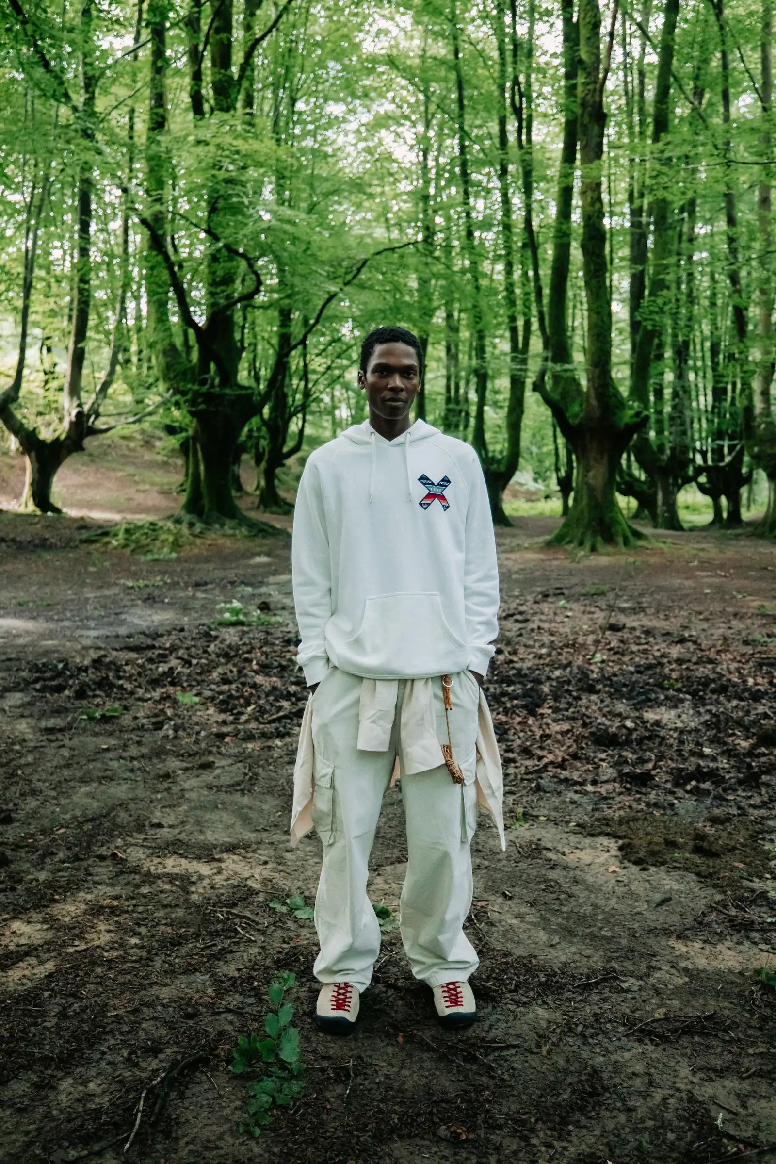 OFF WHITE CLASSIC HOODIE