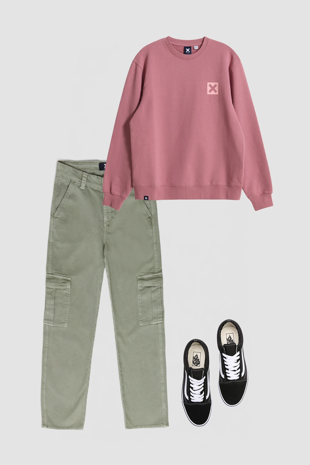 PACK SUDADERA NATURE SIENNA + PANTALÓN CARGO MUJER LIBBY SAGE + BLACK OLD SKOOL VANS SNEAKERS