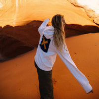 WHITE VIBE HOODIE
