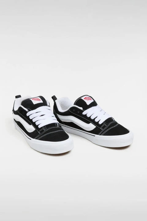 Knu Skool Black/True Whit