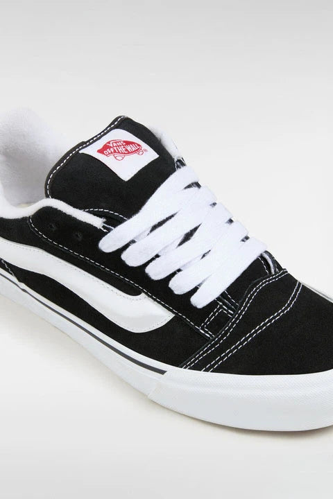 Knu Skool Black/True Whit