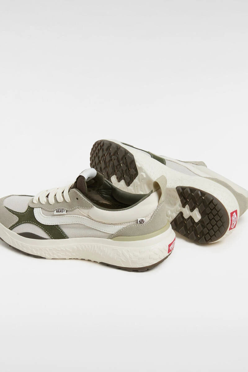 TÊNIS VANS MTE ULTRARANGE NEO VR3 MARROM CLARO