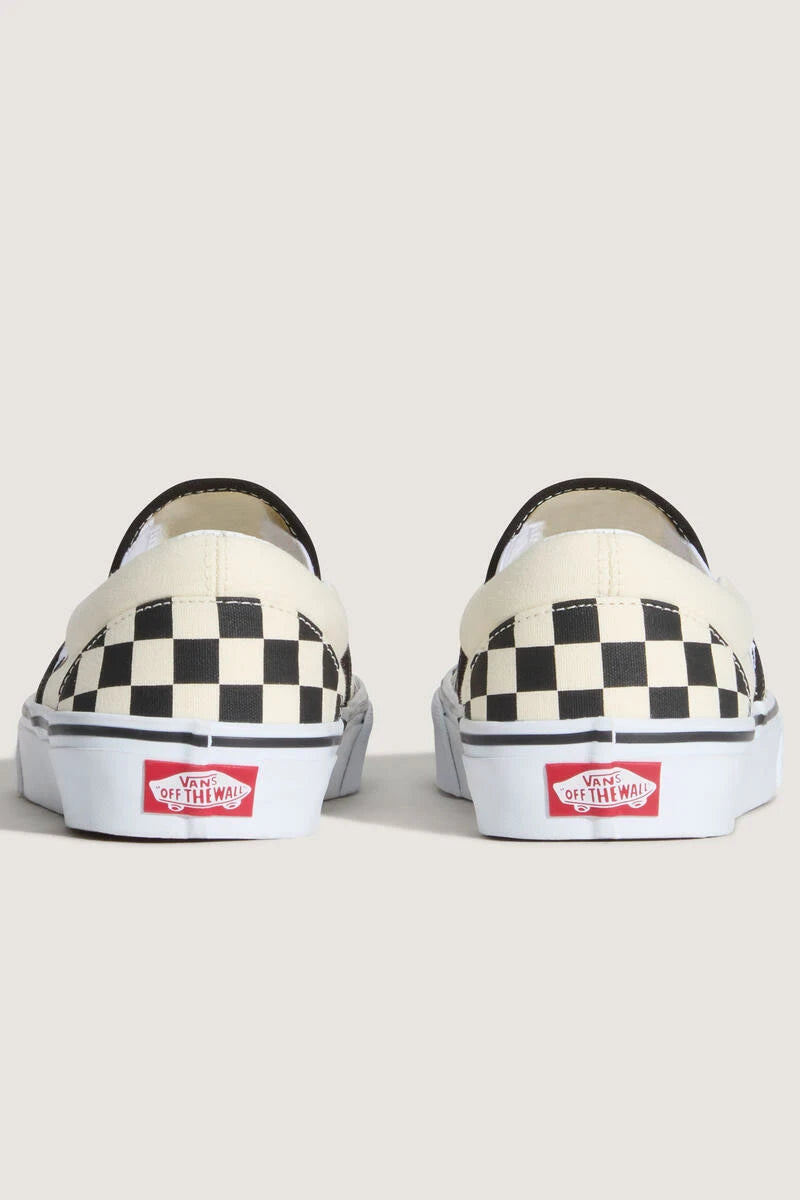 TÊNIS VANS CLÁSSICO SLIP-ON PRETO