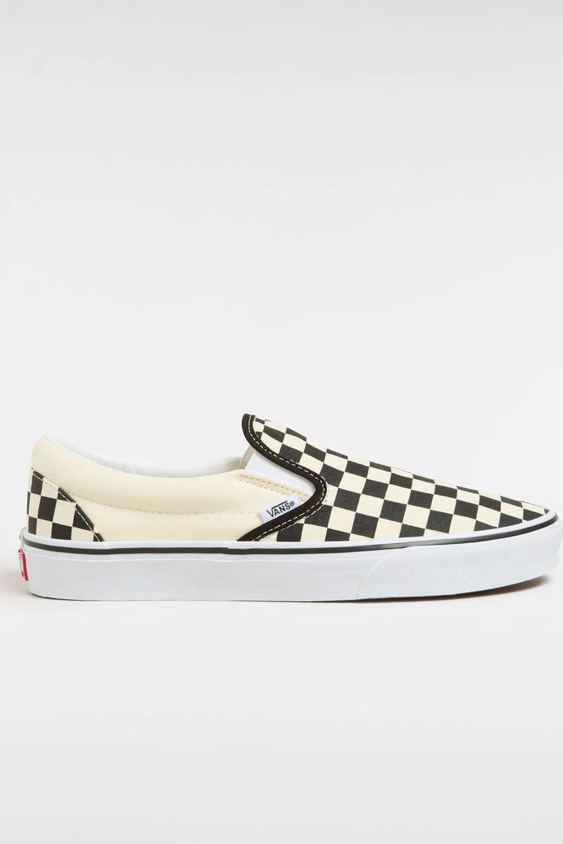 TÊNIS VANS CLÁSSICO SLIP-ON PRETO